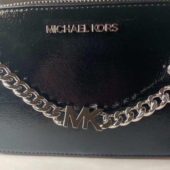 Michael Kors New with Tag (NWT) Black Jet Set Sm Chain Pouchette - Picture 3 of 7